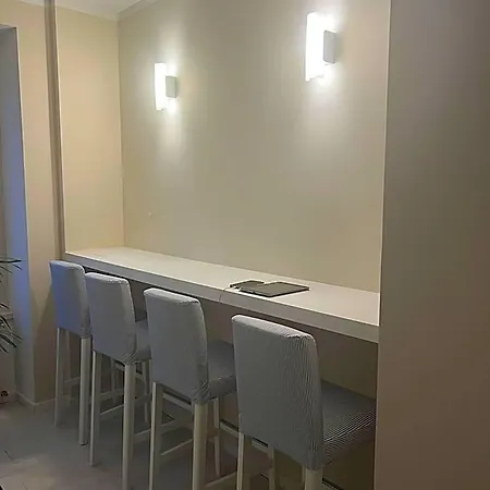 瑞雷斯比萨德尔珀普罗酒店