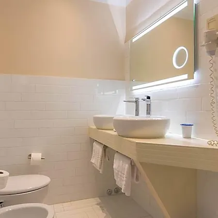 Bed and Breakfast Relais Piazza Del Popolo 4*
