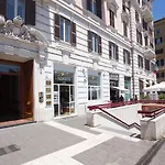 Relais Piazza Del Popolo Panzió 4*