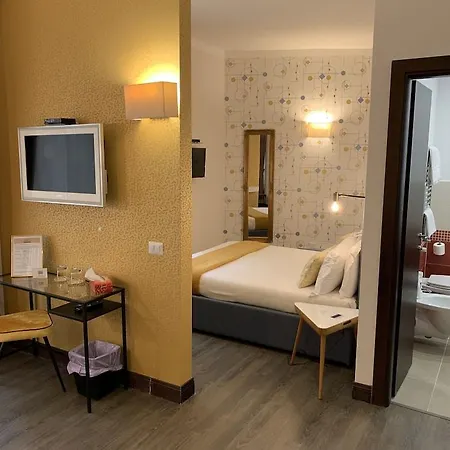 Alojamento de Acomodação e Pequeno-almoço Relais Piazza Del Popolo 4*