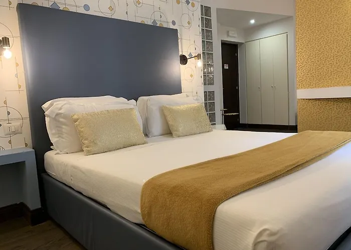 Relais Piazza Del Popolo Couette-café 4*